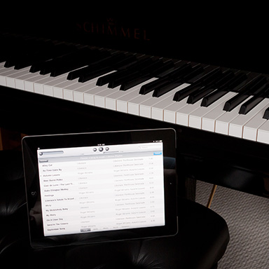 Pianocorder controlled from an iPad